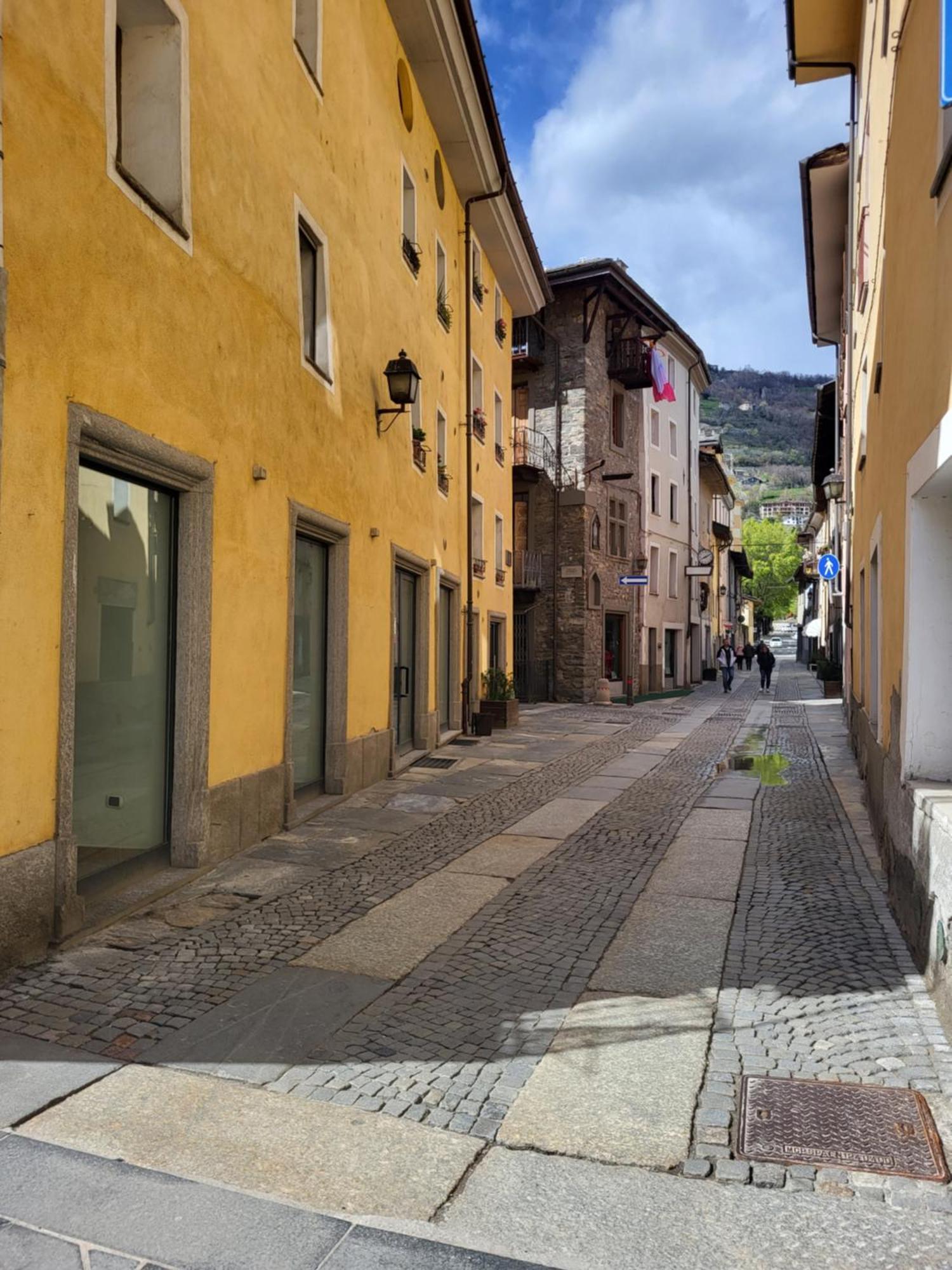 Joile Maison - In The Heart Of Aosta Bagian luar foto
